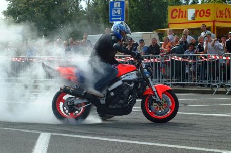 un tres bon motard 